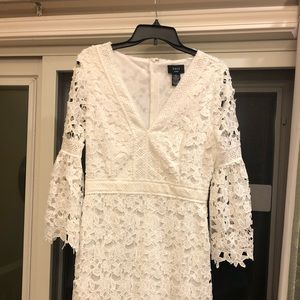 VICI size large lace v-neck dress